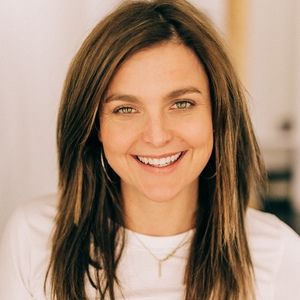 Meet your Posher, Alexandra